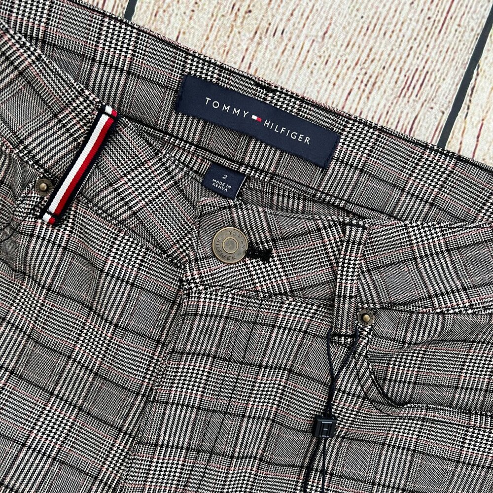 B1 -- NWT multi-color TOMMY HILFIGER stretch plaid flex pants women's size 2 $89 - Picture 2 of 8